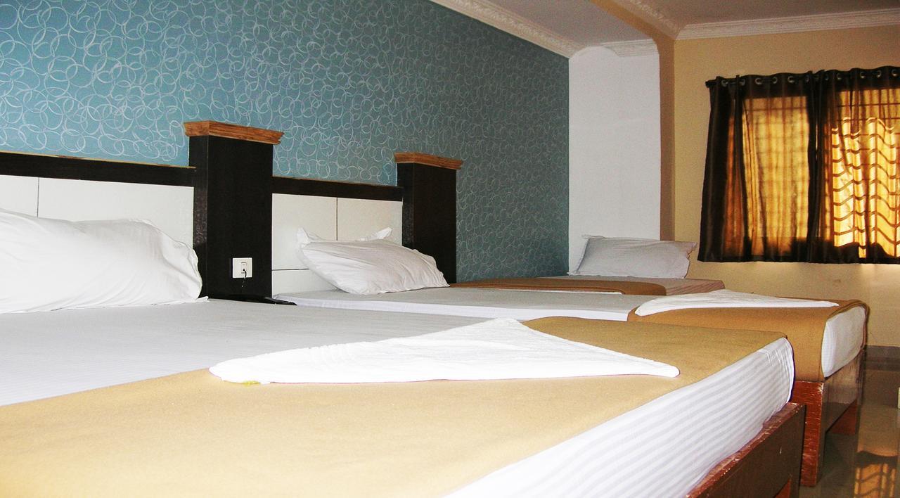 Ssb Residency Hotell Tirupati Eksteriør bilde