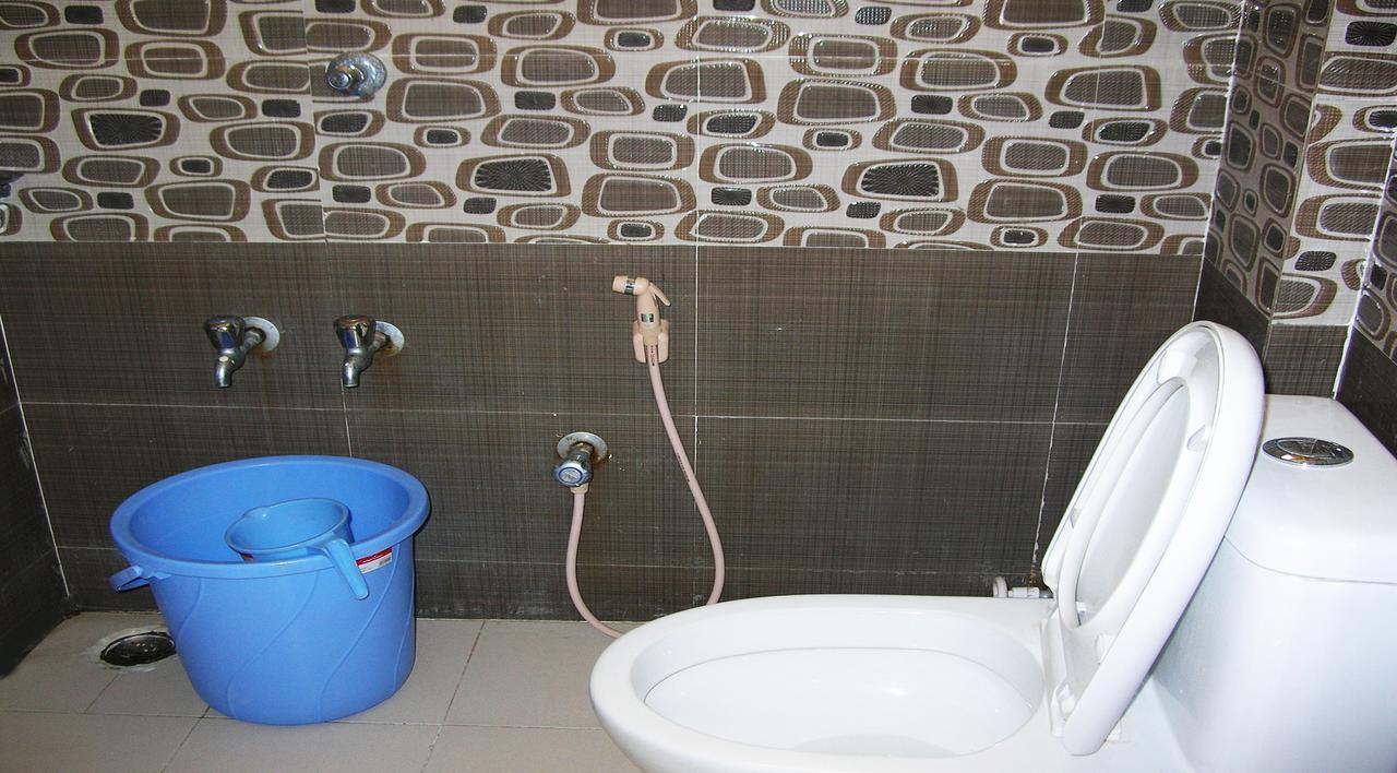 Ssb Residency Hotell Tirupati Eksteriør bilde