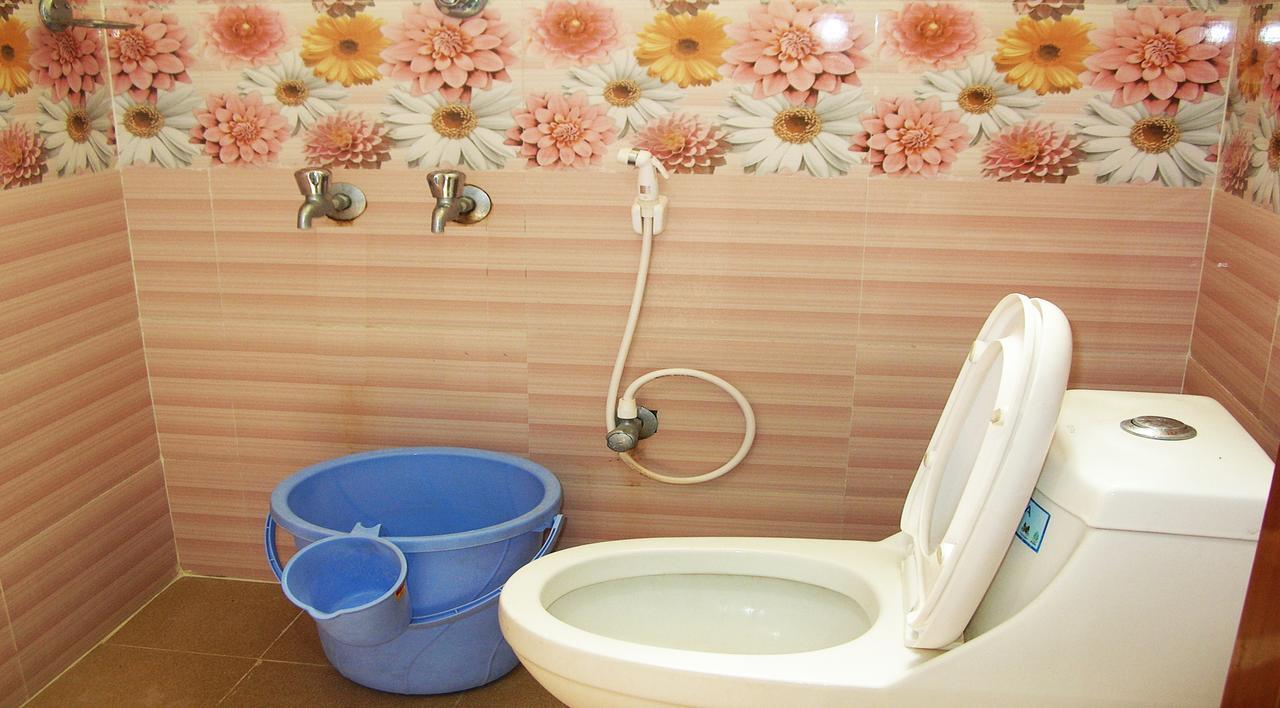 Ssb Residency Hotell Tirupati Eksteriør bilde