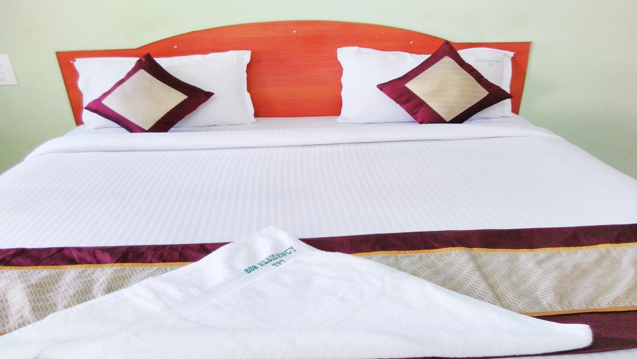 Ssb Residency Hotell Tirupati Eksteriør bilde