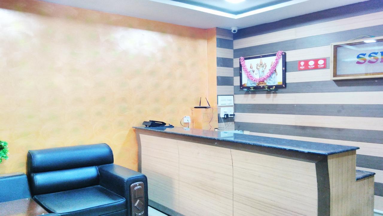 Ssb Residency Hotell Tirupati Eksteriør bilde