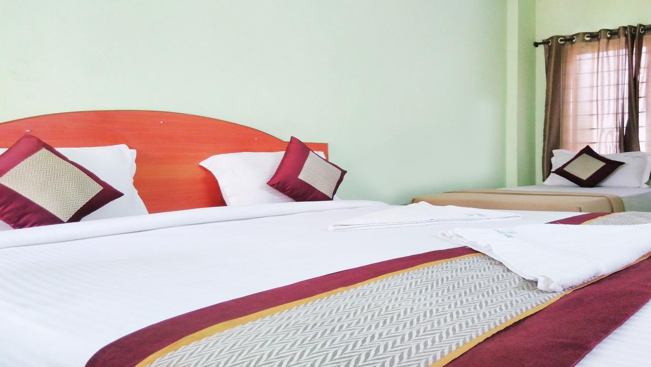 Ssb Residency Hotell Tirupati Eksteriør bilde