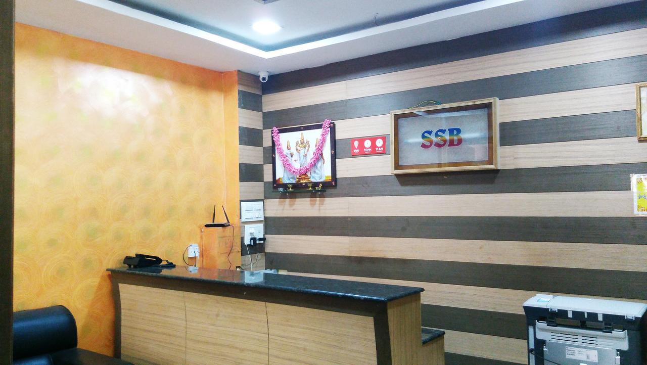 Ssb Residency Hotell Tirupati Eksteriør bilde