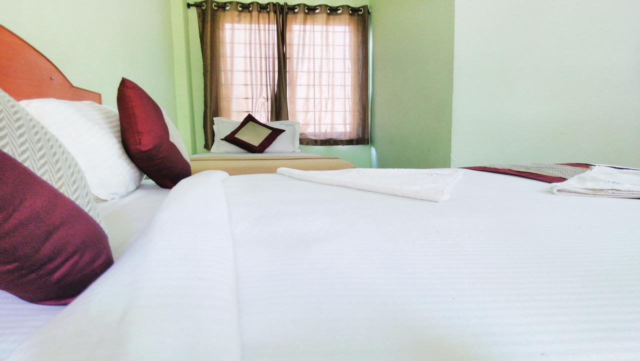 Ssb Residency Hotell Tirupati Eksteriør bilde